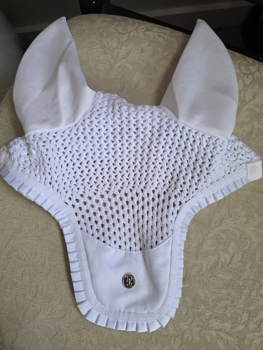 Ps Of Sweden White Ruffle Crochet Ear Bonnet for Horses Full